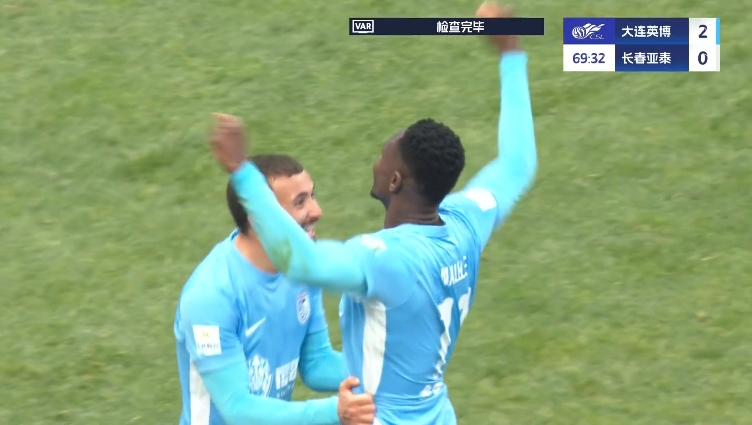 馬萊萊大連處子球！呂焯毅助攻馬萊萊破門，大連英博2-0亞泰