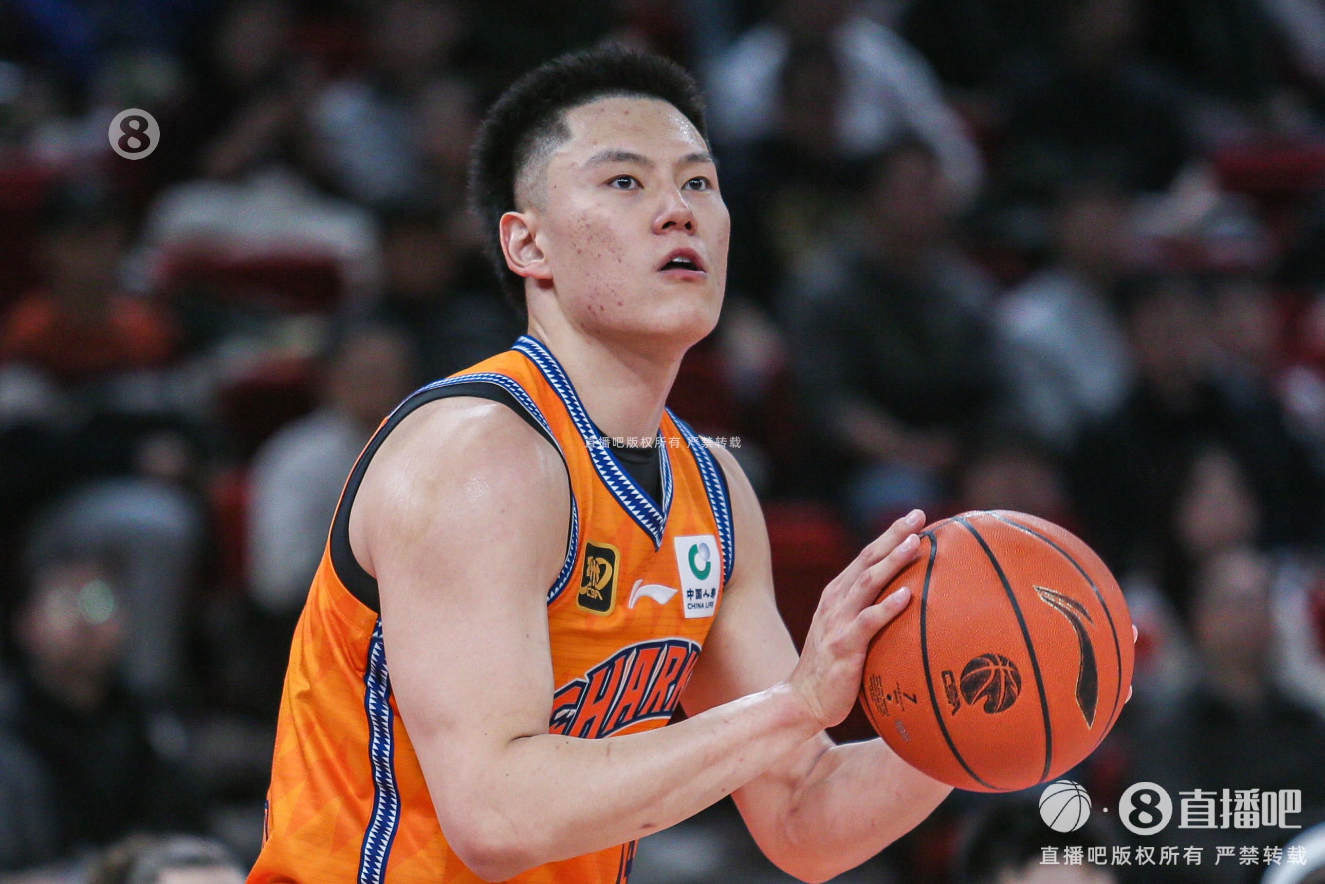 打得還可以！李弘權(quán)12中7&4記三分拿下18分6板1助3斷